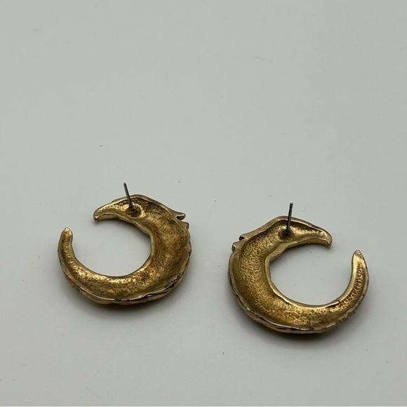 Large Statement Runway Gold Tone Hawk Head Stud Pierced Earrings Rhinestones - Picture 5 of 7